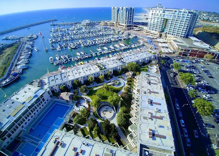 Israel Marina Village, Garden Vacation Apartment